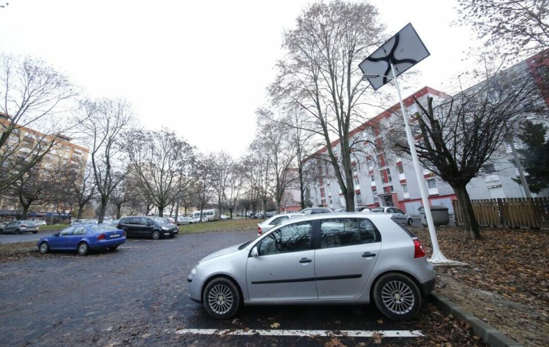 Újabb parkolók épülnek Pécsen