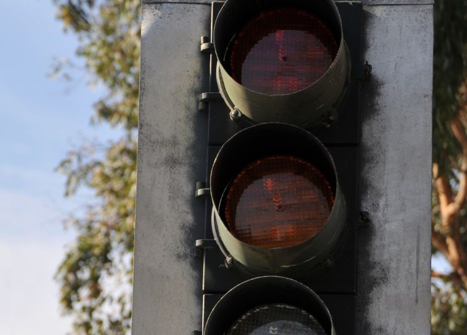 Sötét lámpák 3 csomópontban – fokozott figyelmet kérünk a közlekedőktől